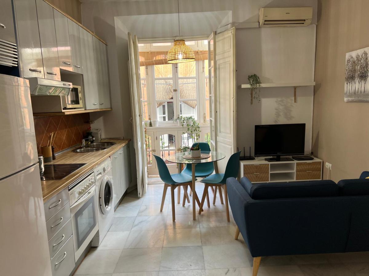 Iyourbasics Great Apartment Hinestrosa 23 Free Wifi&Ac Málaga Dış mekan fotoğraf