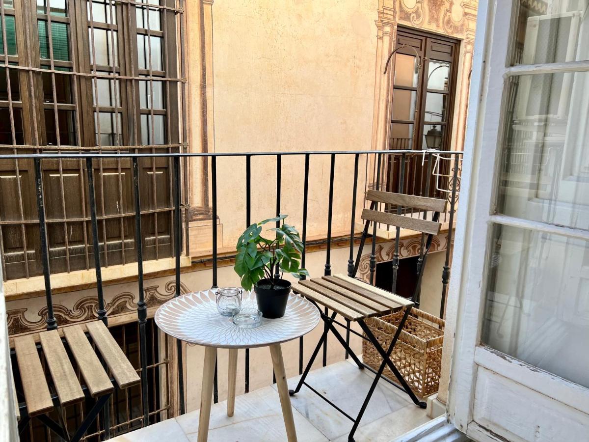 Iyourbasics Great Apartment Hinestrosa 23 Free Wifi&Ac Málaga Dış mekan fotoğraf